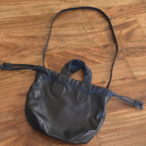 NWT {Madewell} The Piazza Crossbody Bag in Black - Picture 6 of 7